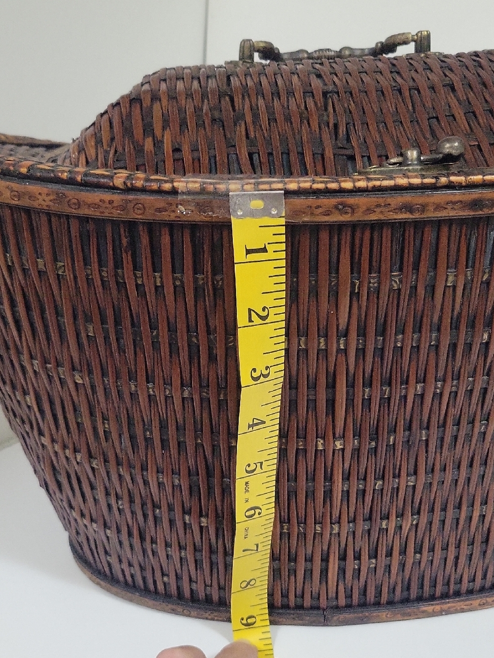 RESERVED FOR @TOUGHLUCK00 - Source Unknown Brown Wicker Basket with Lid - Picture 4 of 11